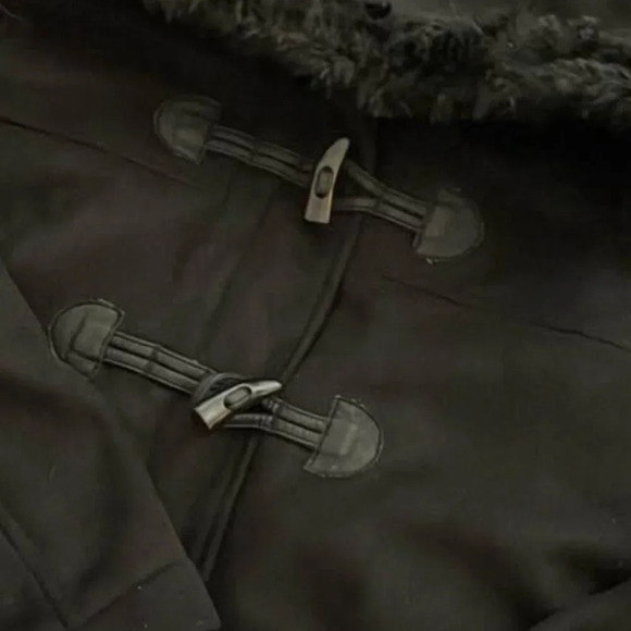 Girl's GAP Paddington Peacoat Black with Fur - Size XXL 14/16 - Picture 3 of 7